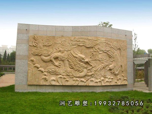 龙浮雕壁画