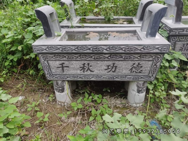 景区香炉石雕 (10)