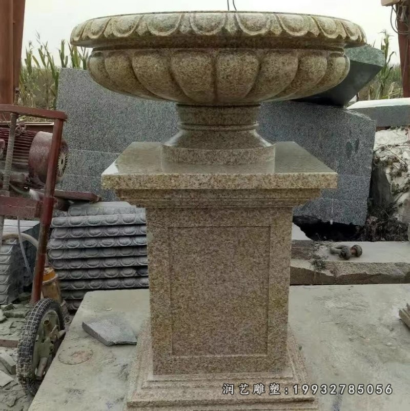 步行街花盆石雕 (2)