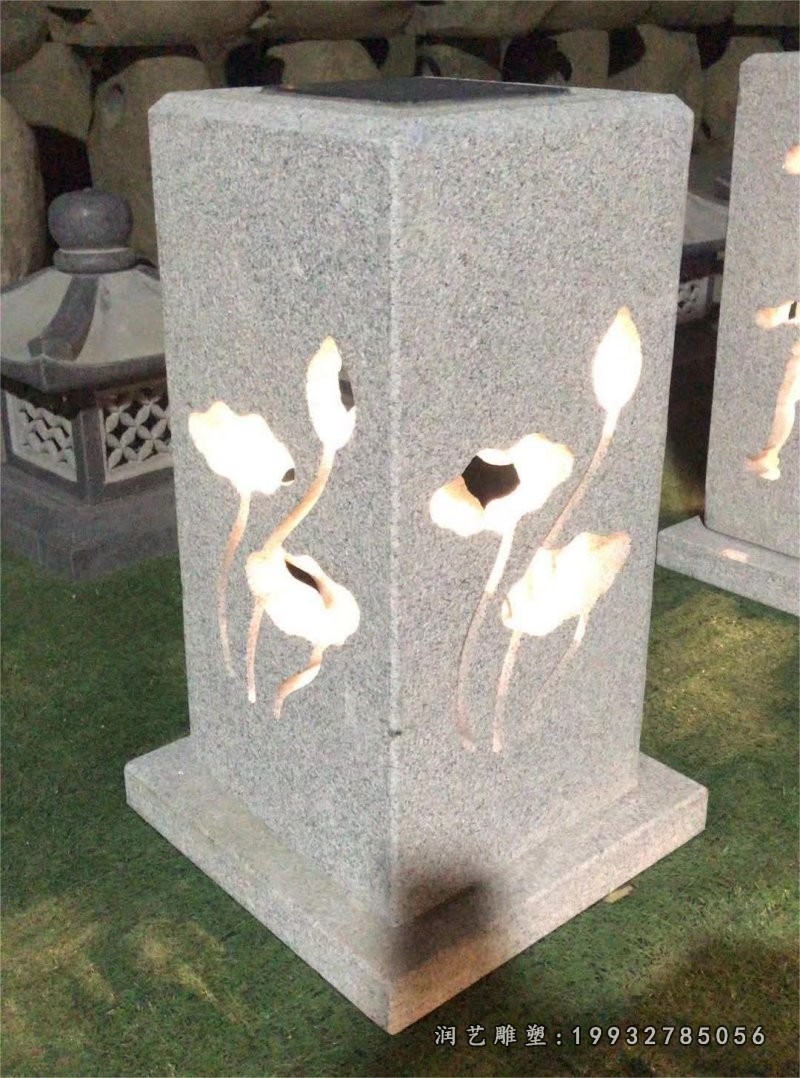 校园石灯雕塑 (2)