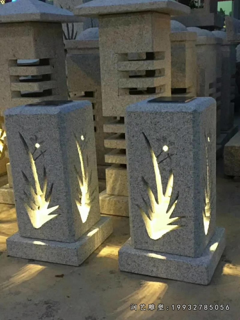 城市石灯雕塑 (2)