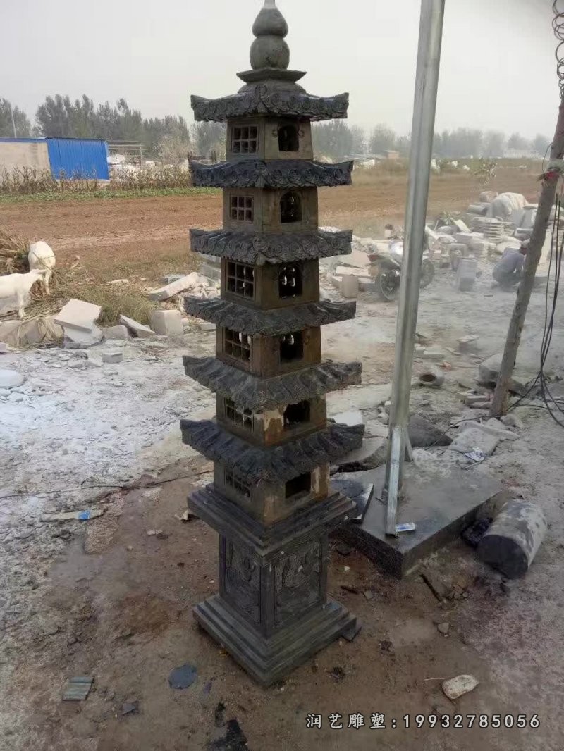 小区石塔雕塑 (9)