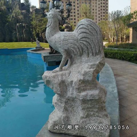 大理石公园鸡雕塑