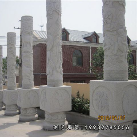 大理石石柱雕塑