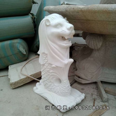 汉白玉公园鱼尾狮石雕