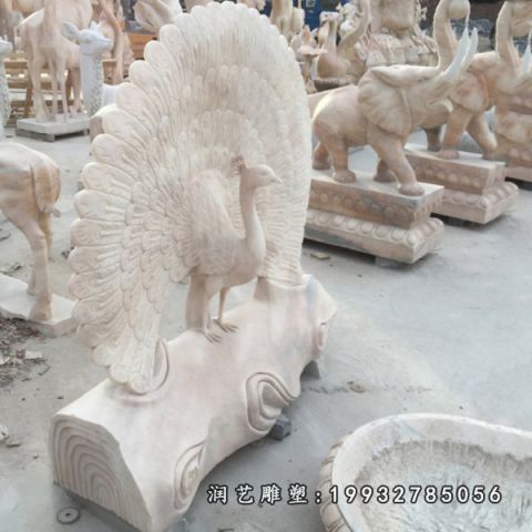 孔雀大理石雕塑