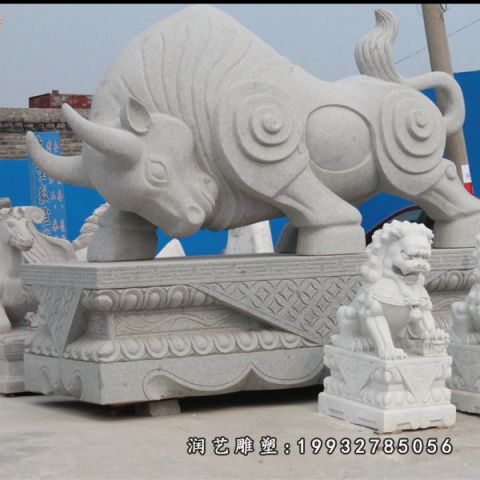 大理石牛雕塑