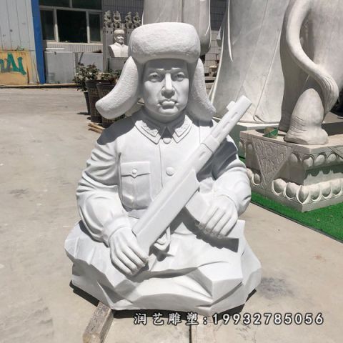 大理石广场雷锋雕塑