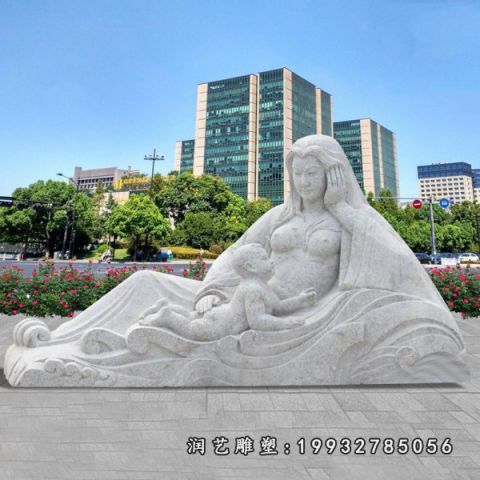 大理石公园母子雕塑