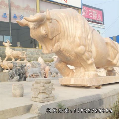 校园晚霞红开荒牛动物雕塑