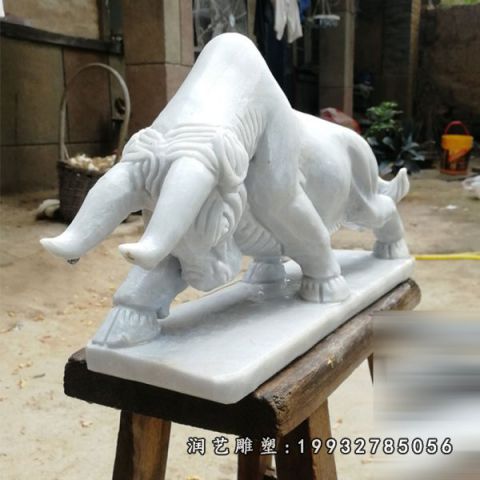 校园大理石牛雕塑