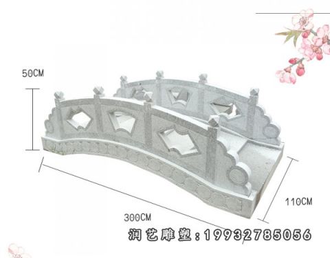 城市大理石拱桥雕塑