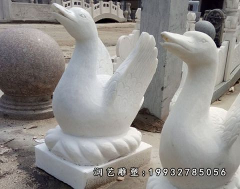 汉白玉天鹅动物雕塑