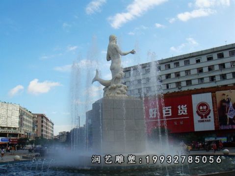 广场大理石美人鱼雕塑