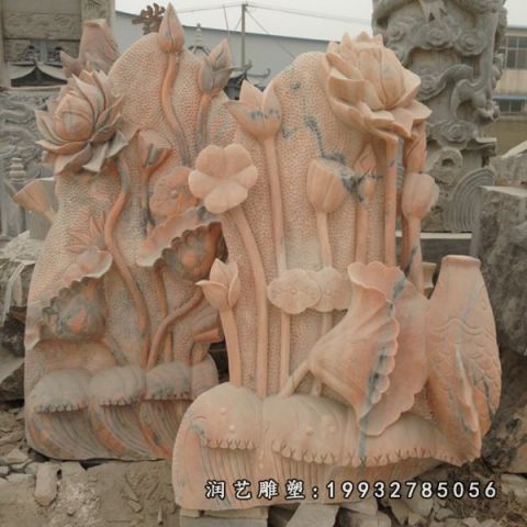 小区晚霞红荷花雕塑