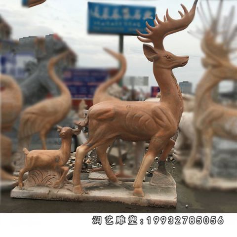 城市晚霞红鹿雕塑
