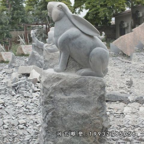 城市兔子动物石雕