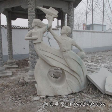 现代人物学校石雕