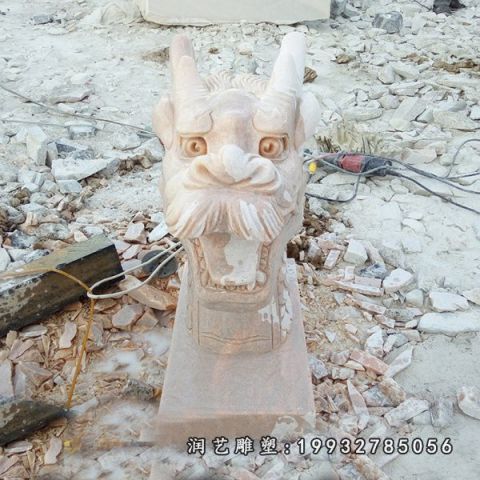 晚霞红龙动物雕塑