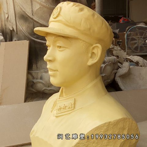 城市雷锋名人石雕