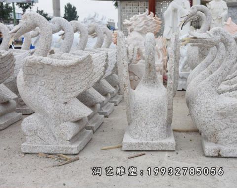 广场天鹅动物石雕