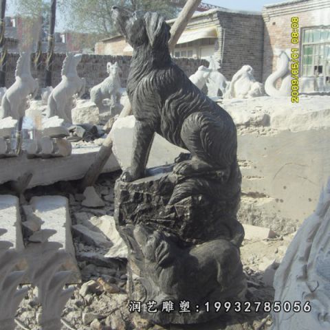 游乐场动物狗石雕