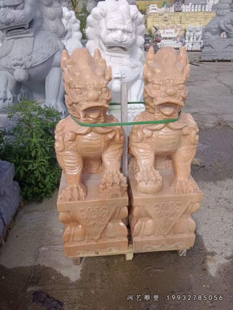 小区麒麟石雕