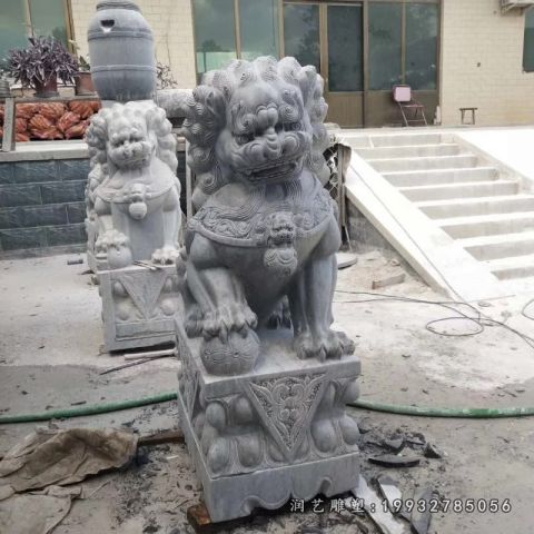 园林动物狮子石雕