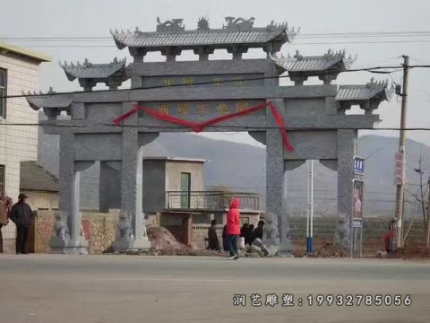 草坪景观牌坊石雕