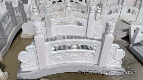 小区石桥景观雕塑