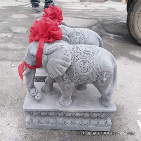 街道大象动物石雕