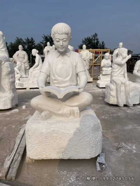 校园读书人物石雕